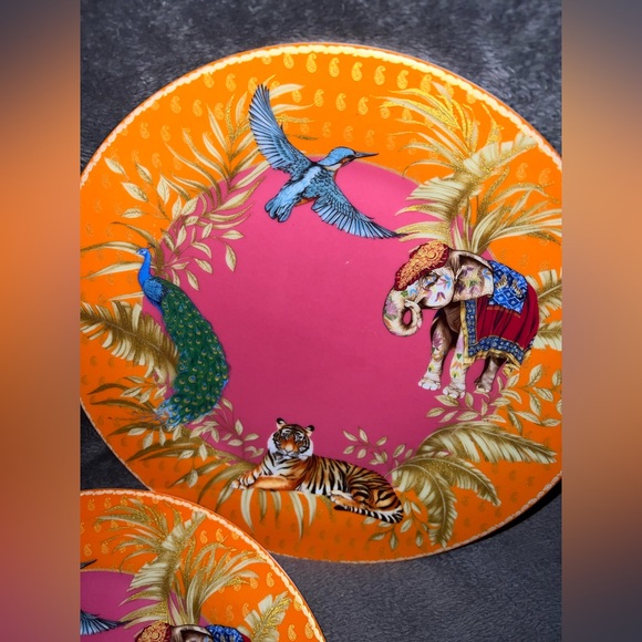 Williams Sonoma Palace RAJ Dinner Plates  Set of 5 Tiger Elephant Peacock & Bird - Picture 3 of 14